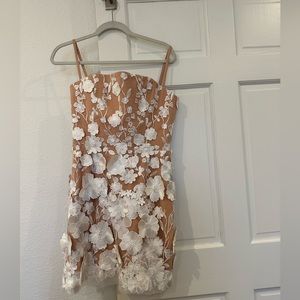 HELSI Hilma Dress in White/Nude Medium